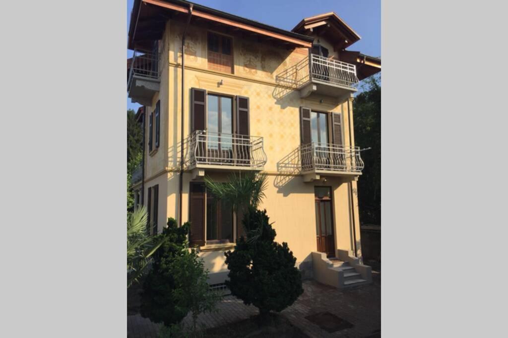 Villa Peachey, Intero Piano Con Giardino Stresa Exterior foto